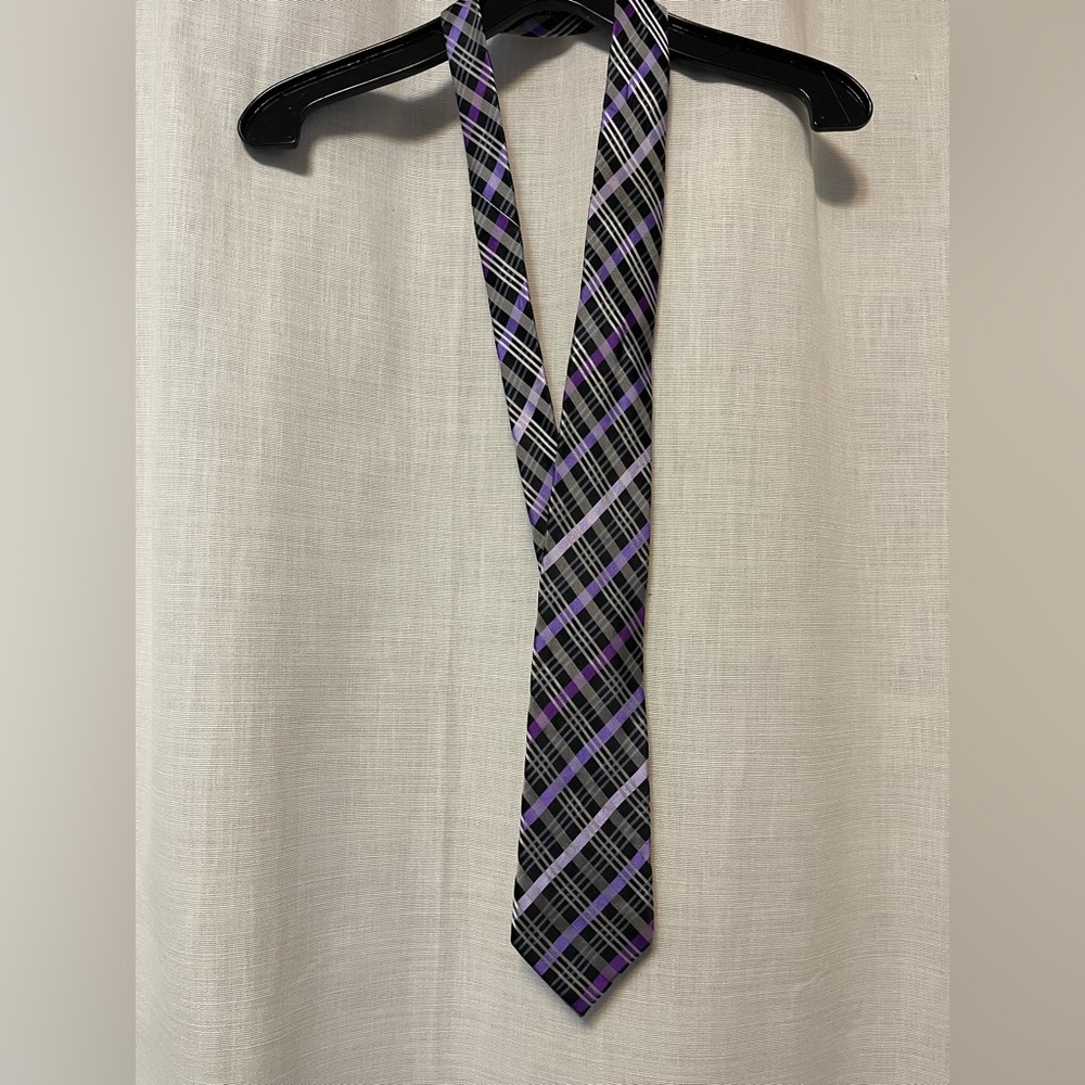Sean John Black and Purple Plaid Tie